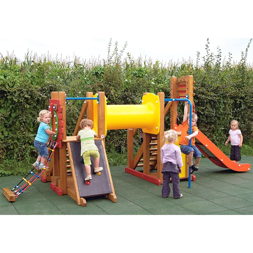 Mammut Spielplatzgerät