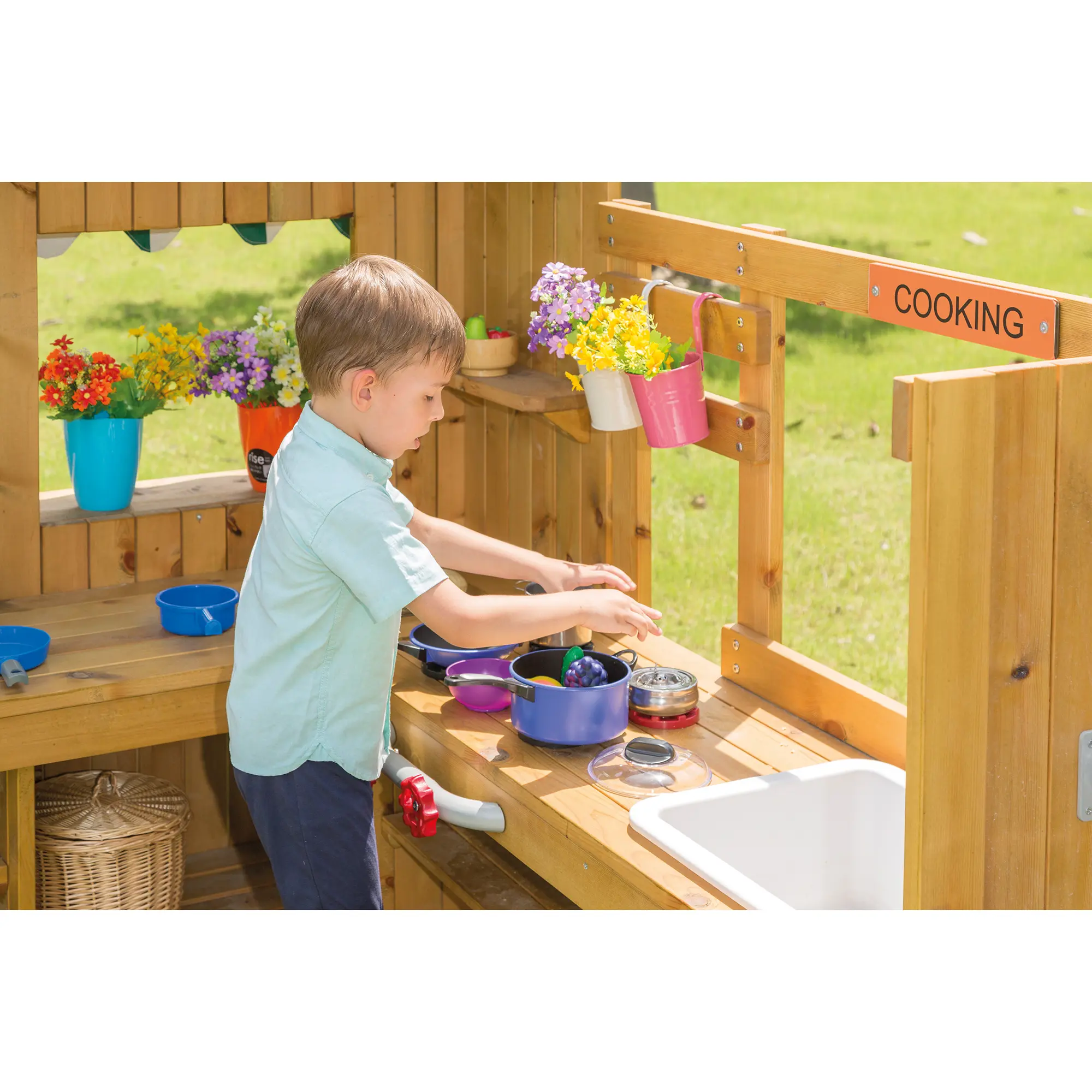 Outdoor-Snack Bar + Outdoor Spielküche mit Pumpe