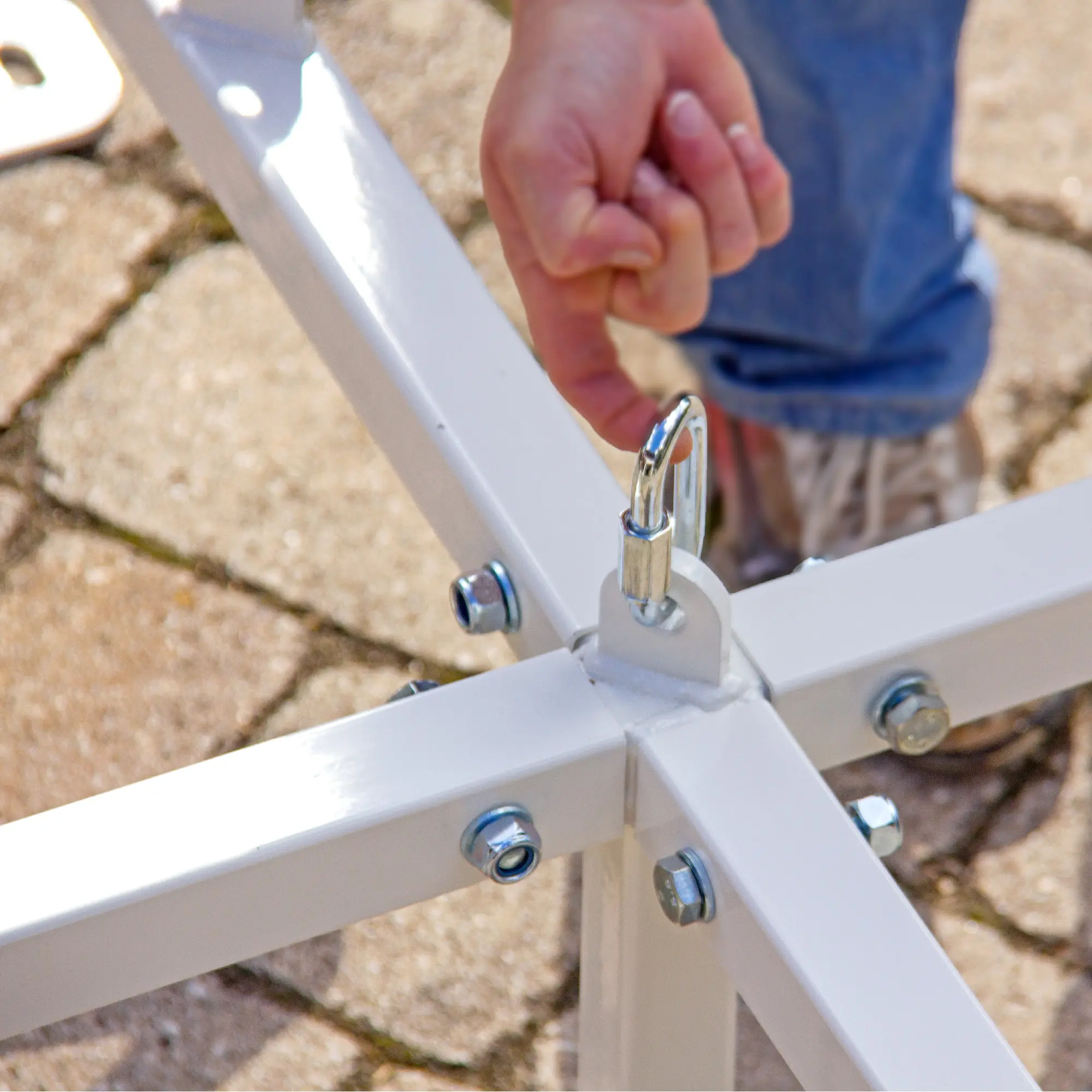 Universal-Deckenkreuz für abgehängte Decken bis 60 cm
