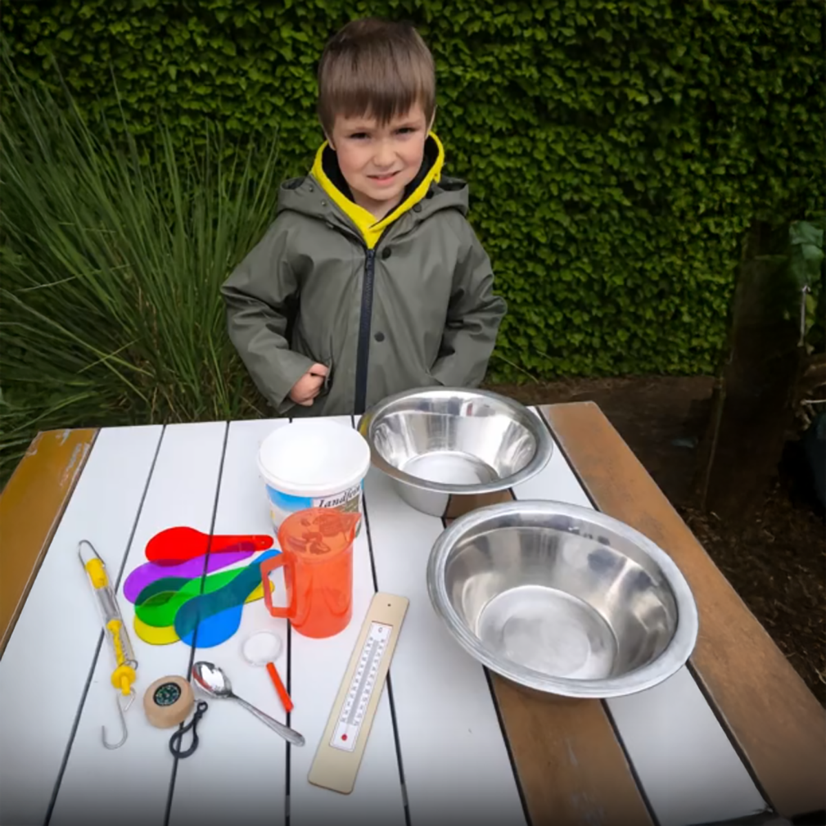 Entdeckerkiste: Digitale Wunderwelt in Bewegung