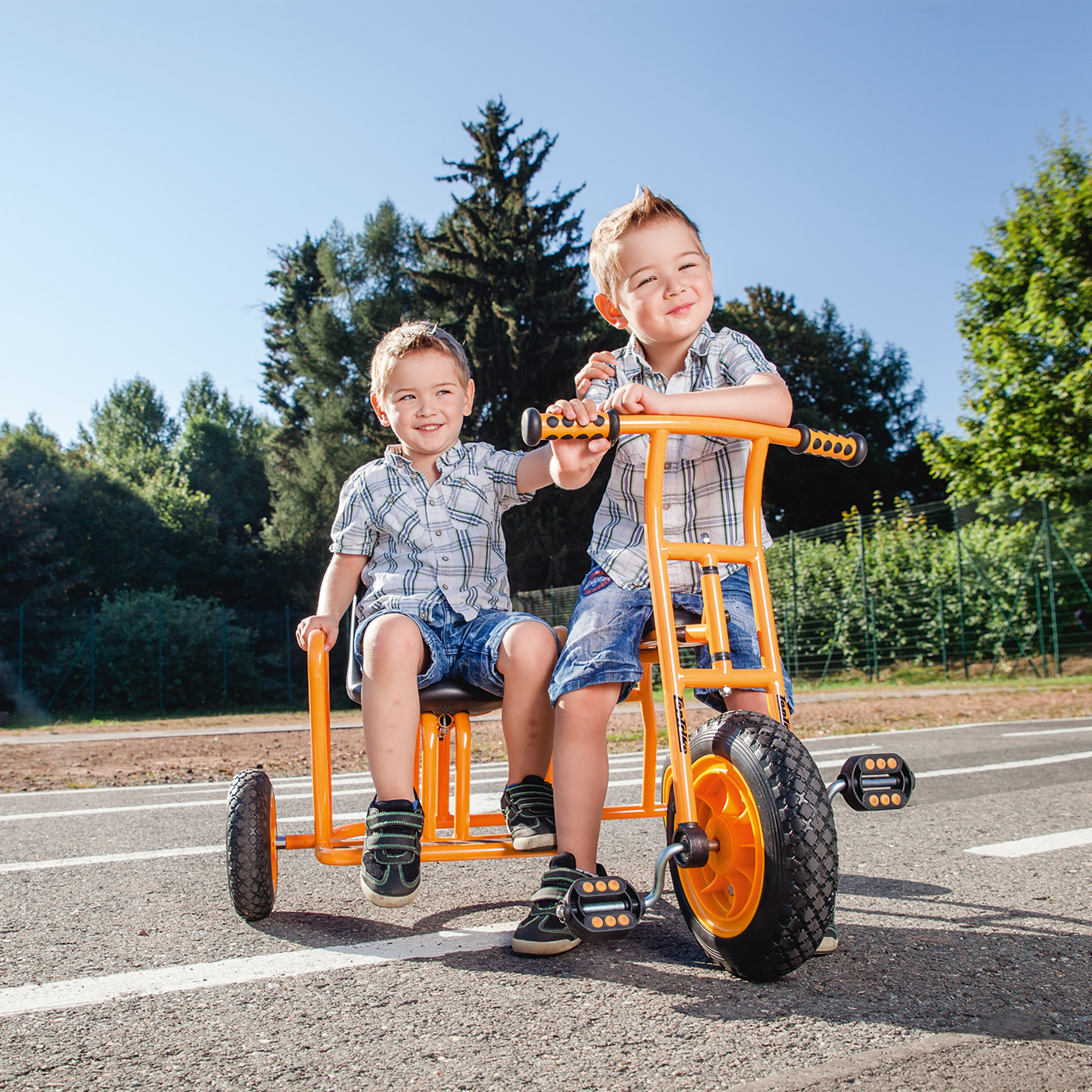 Dreirad mit Seitenwagen TopTrike