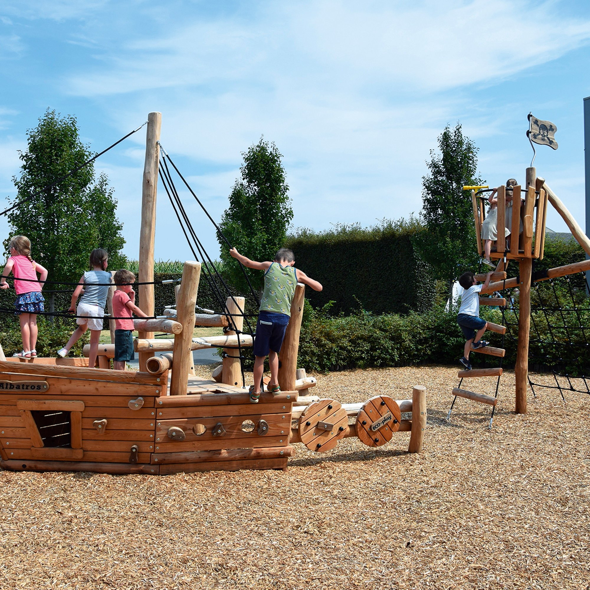 Robinie Piratenschiff Albatros - Heckschiff mit Rollstuhlrampe