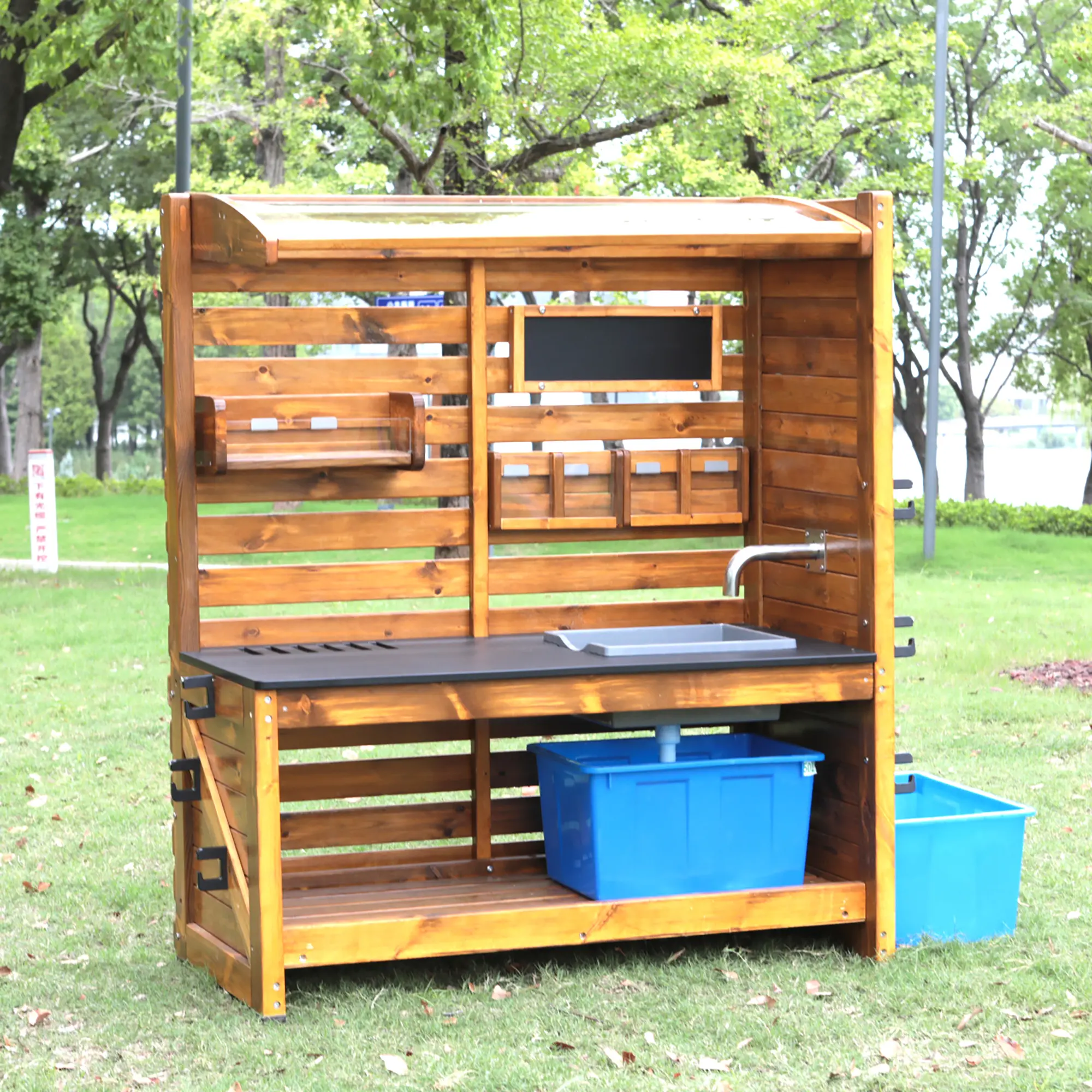 Outdoor-Experimentierstation