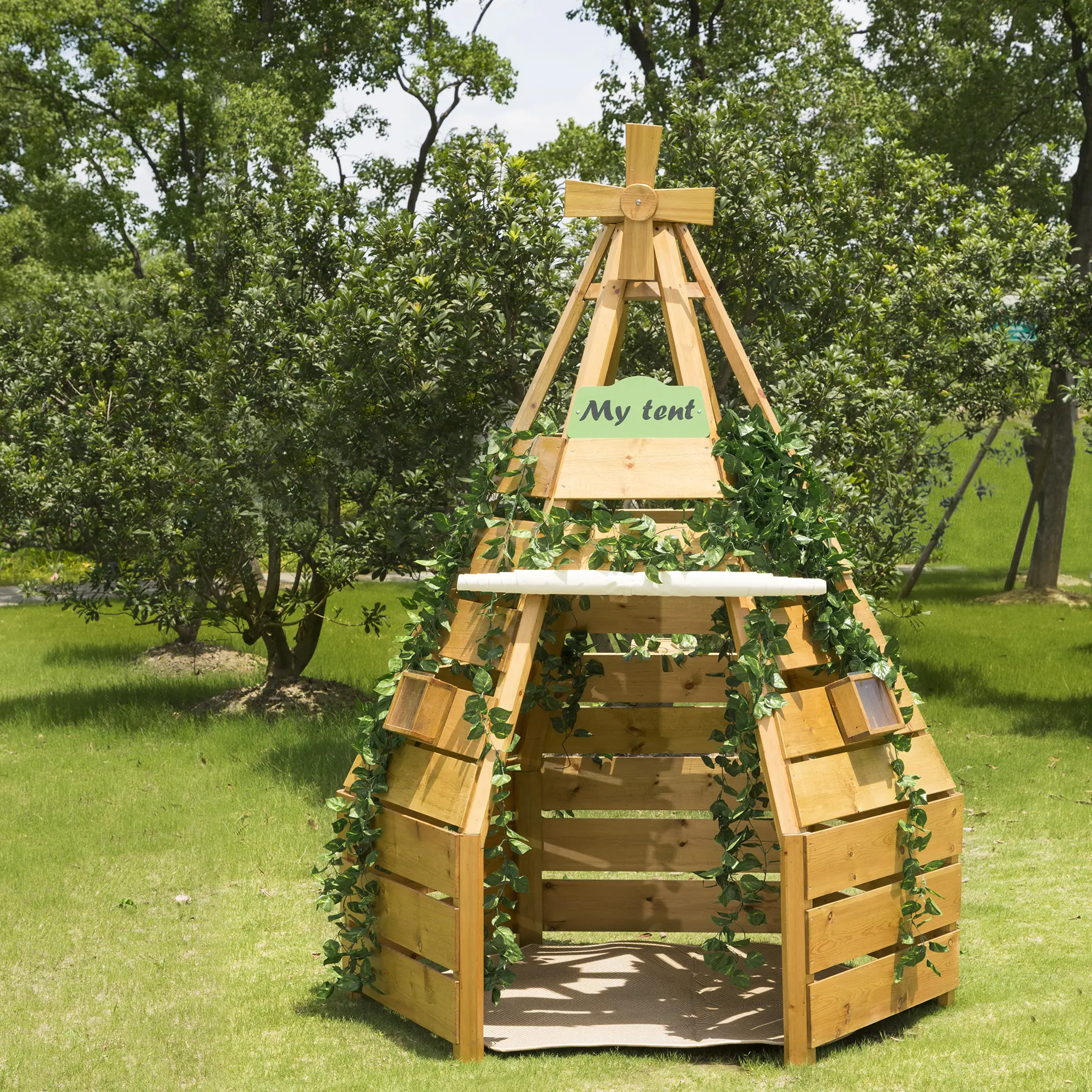 Outdoor Spielhaus Tipi