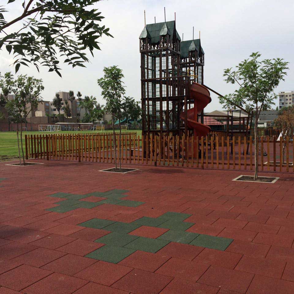 Fallschutzplatte 50 x 50 cm Grün 80mm