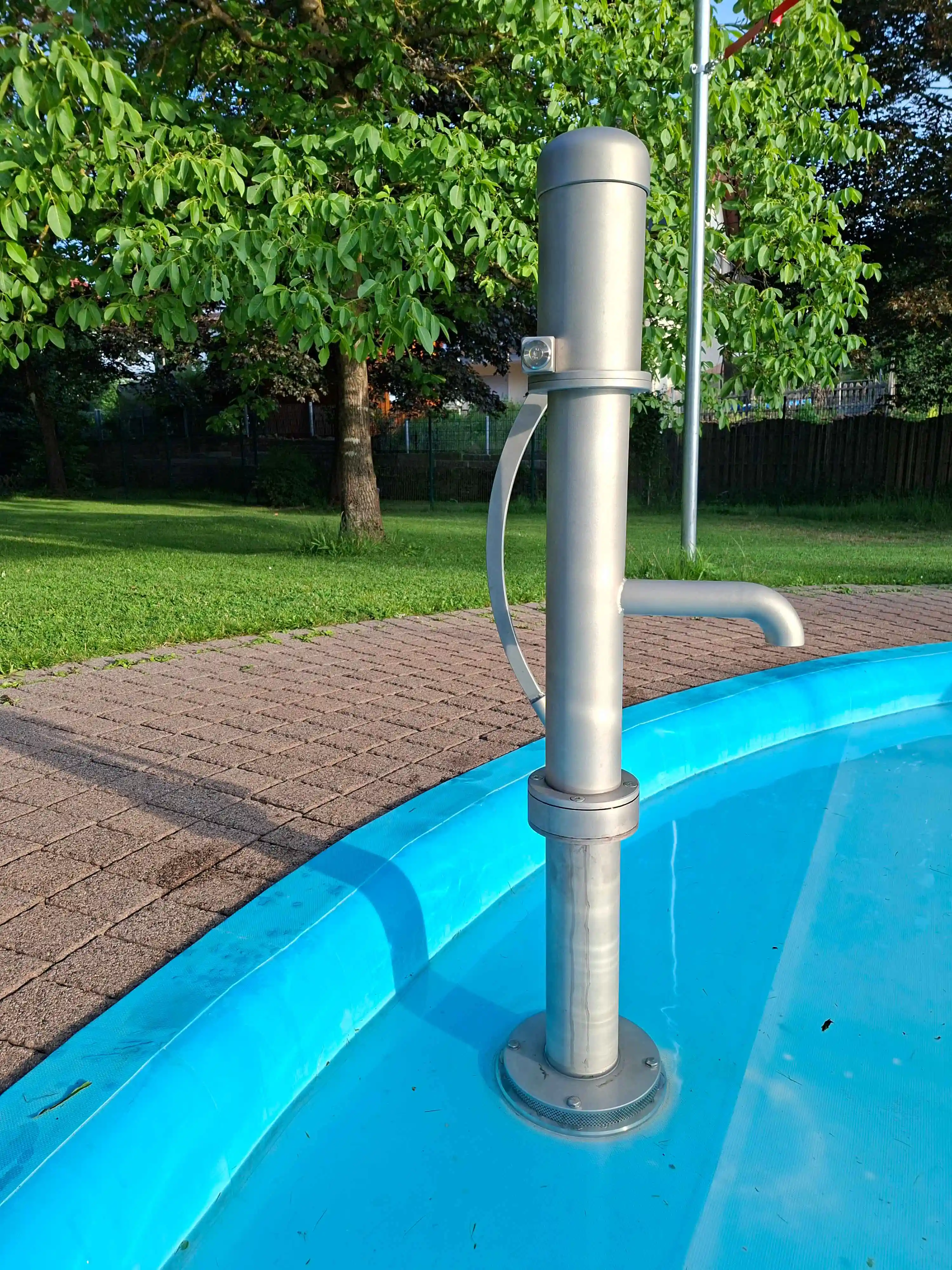 Saugpumpe Marie – für Behälter & Zisterne (Lieferung ohne Ständer, kein Wasseranschluss)