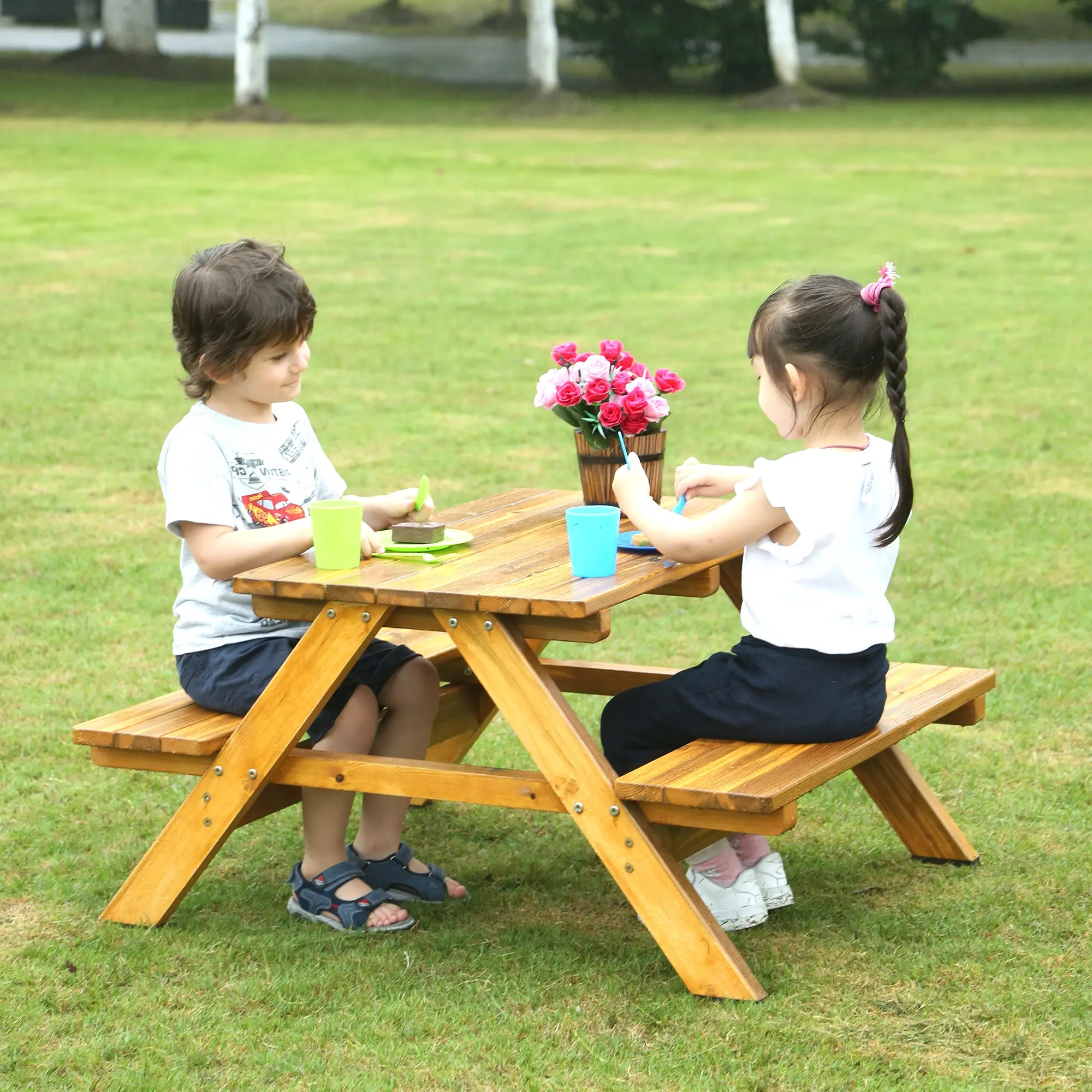 Outdoor Kindersitzgruppe