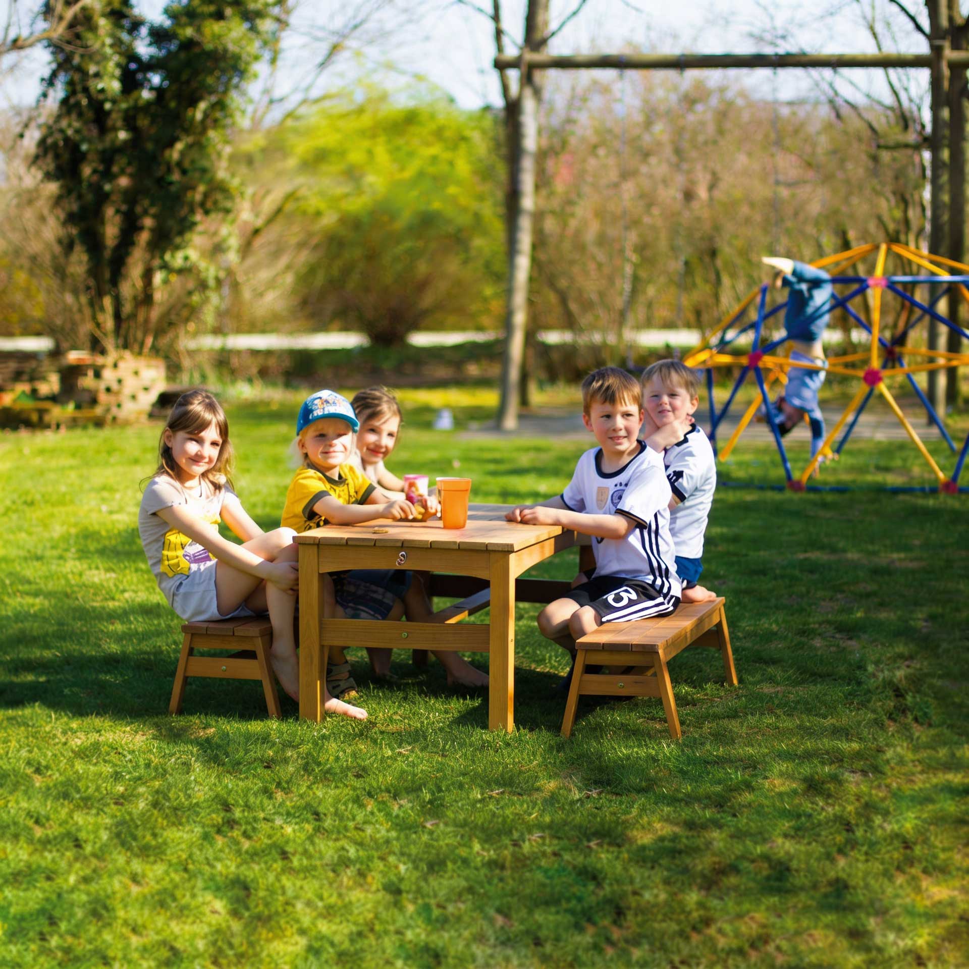 Kindergartenset Varia Tisch und 2er Bank Set