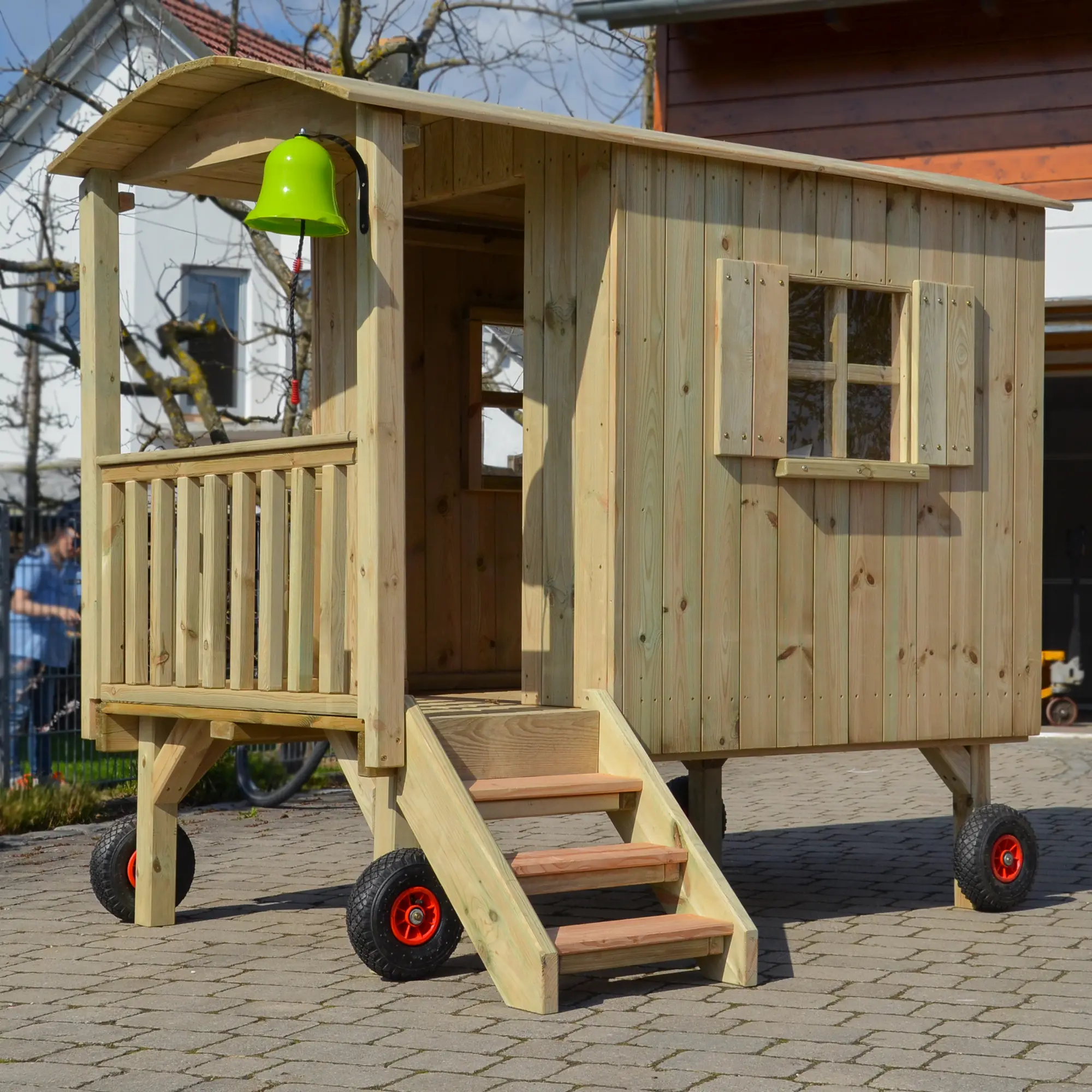 Spielhaus Camping- & Zirkuswagen