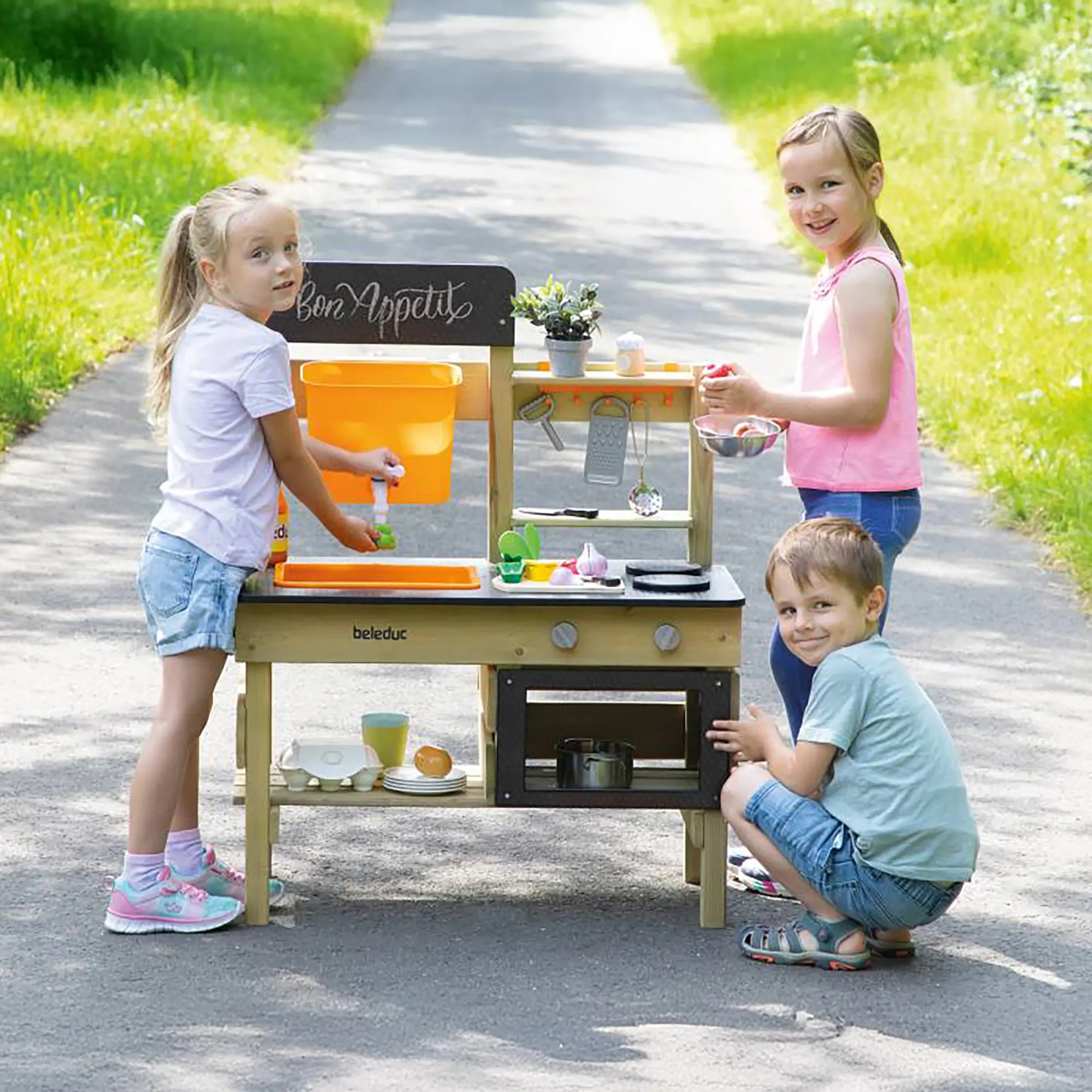 Outdoor Spielküche