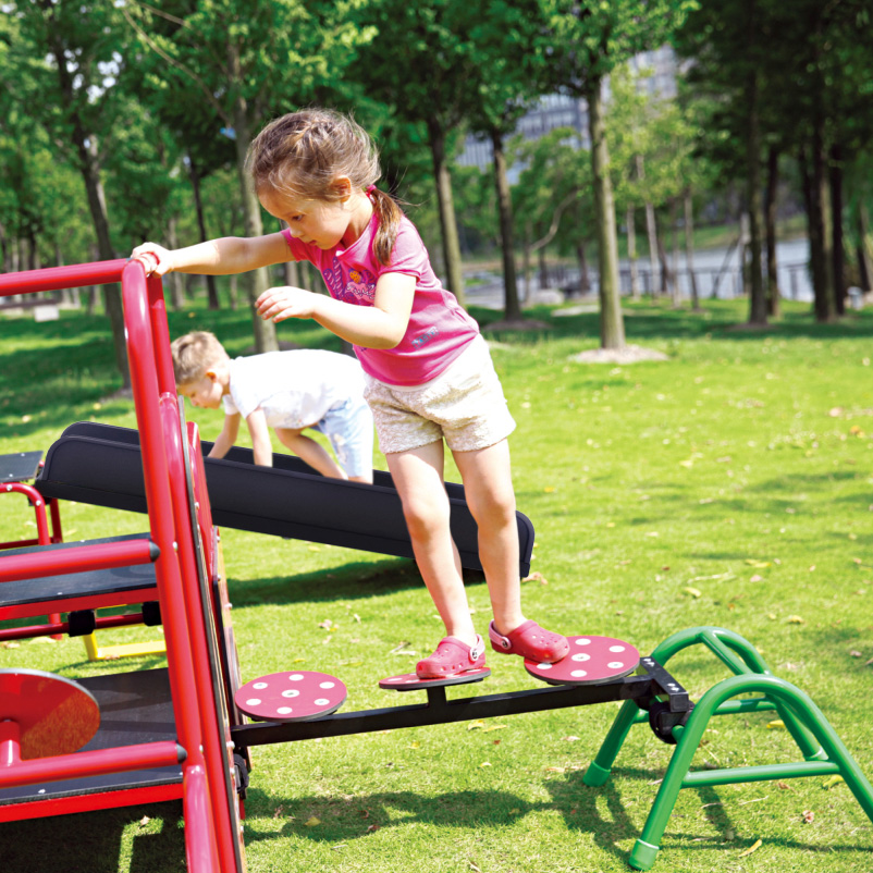 Mobile Bewegungswelt - Flexibel & voller Entwicklung - Balancier-Brücke Fliegenpilz