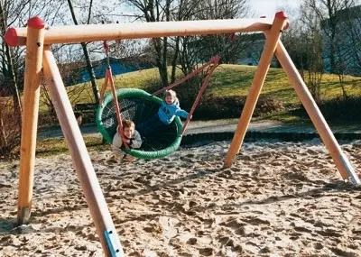 Schaukelgestell aus Douglasie, ohne Schaukelelemente