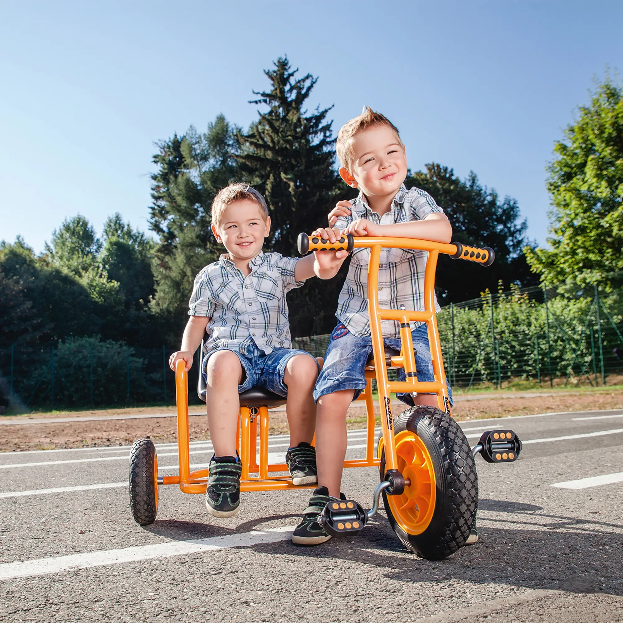Dreirad mit Seitenwagen TopTrike