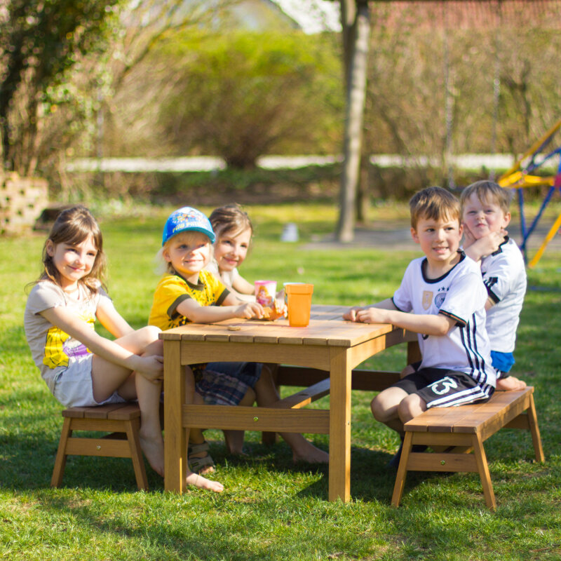Kindergarten-Tisch Varia