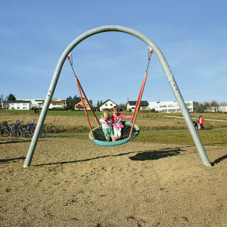 Bogenschaukel zum Einbetonierenohne Einhängeteile, inkl. Lager