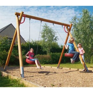 Hohe Doppelschaukel aus Lärchenholz