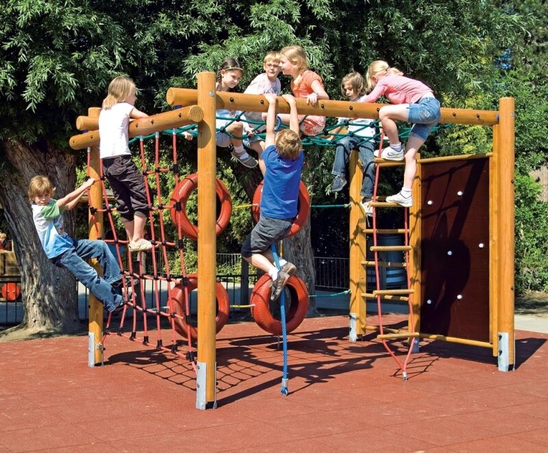 Aktions- Relax- und Klettergerüst