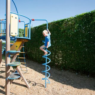 Spiralrutschstange zum Anbau an einen Spielturm
